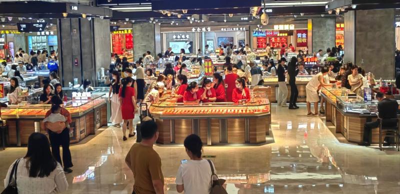 con sot vang,  dau tu vang,  bay dau tu,  Yongkun Gold Jewelry,  Yongkun,  cong ty Yongkun,  Wang Guohai anh 2