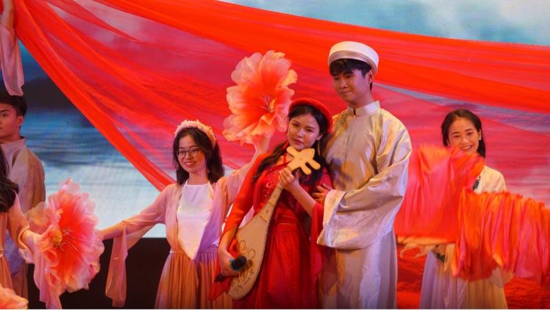 van hoa doc,  tiet doc sach,  ky nang doc anh 2