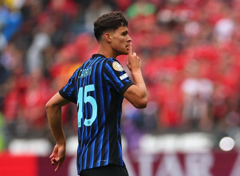 Inter dau Urawa anh 2