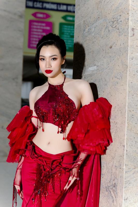 Hoa hau Viet Nam anh 8