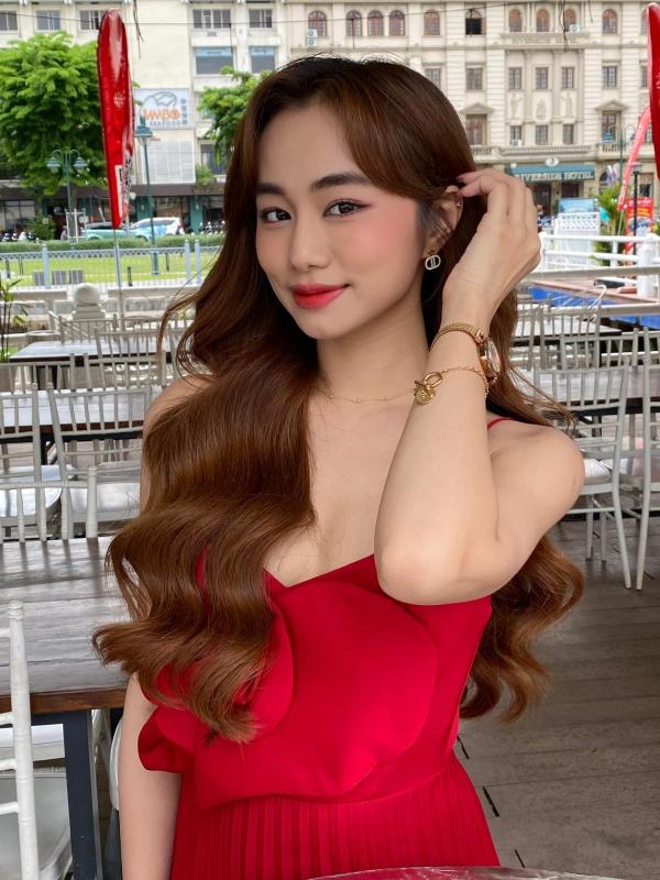 Ngan Hoa suy than anh 1