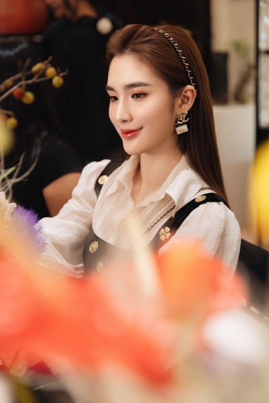 ngoc loan,  ngoc loan the face,  chiem quoc thai anh 10
