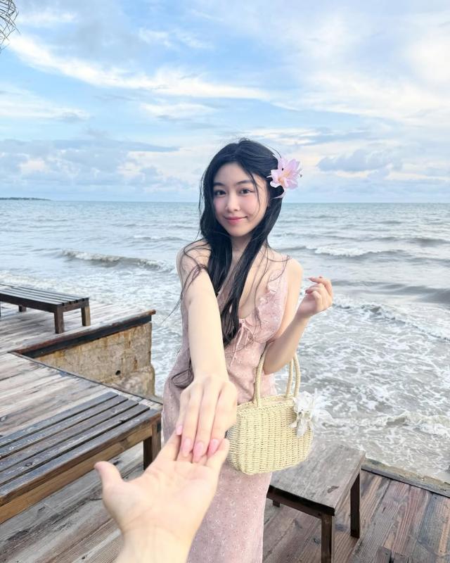 Lo Lem,  con gai quyen linh,  dien vien quyen linh anh 5