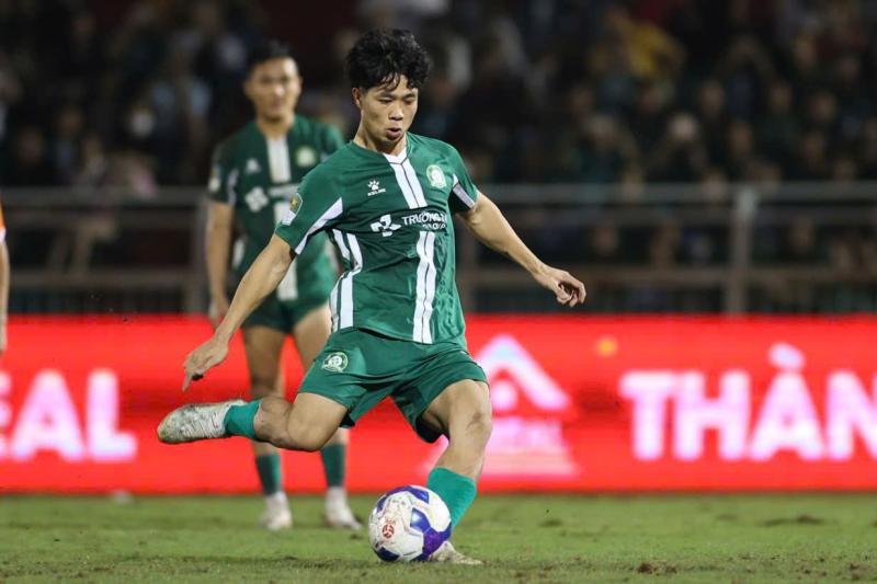 Cong Phuong sut hong 11m anh 3