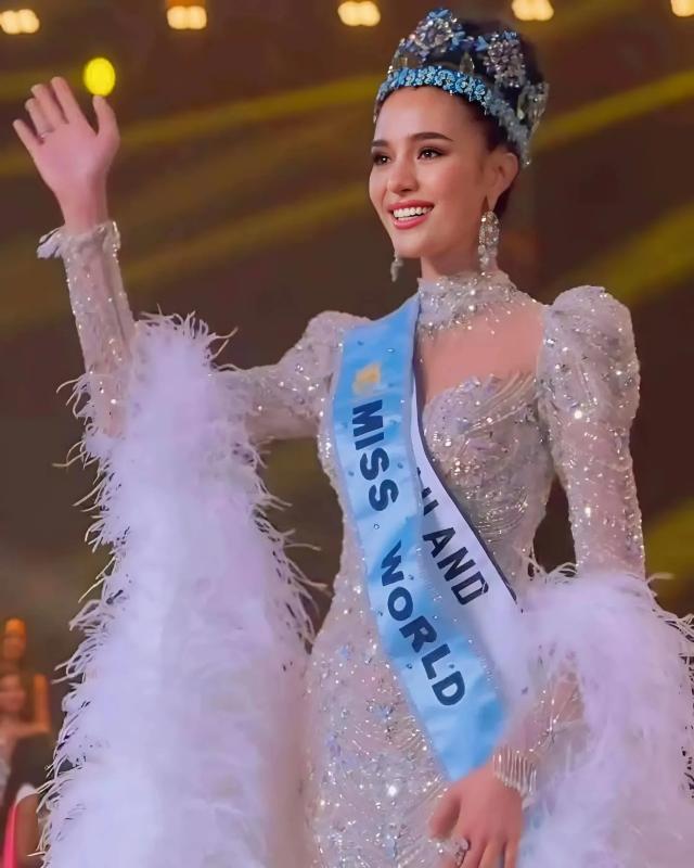 Hoa hau The gioi anh 1