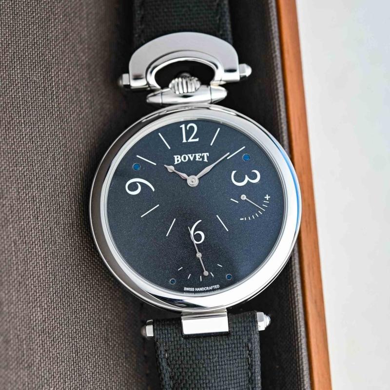 On Wrist,  dong ho On Wrist,  On Wrist lifestyle,  dong ho tuan,  Ressence anh 8