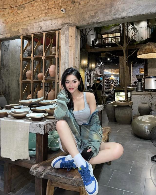 Cu Thi Tra,  sao Viet,  Diu dang mau nang anh 9