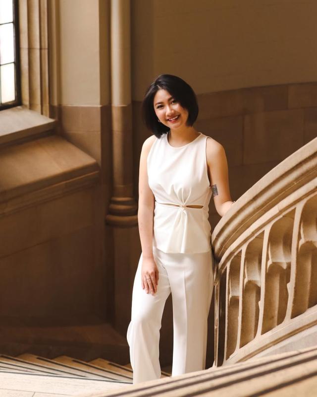 Hoa hau Hoan vu,  Miss Cosmo,  Hoa hau anh 10