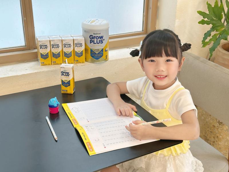 Nutifood GrowPLUS+ Colostrum Lactoferrin anh 3
