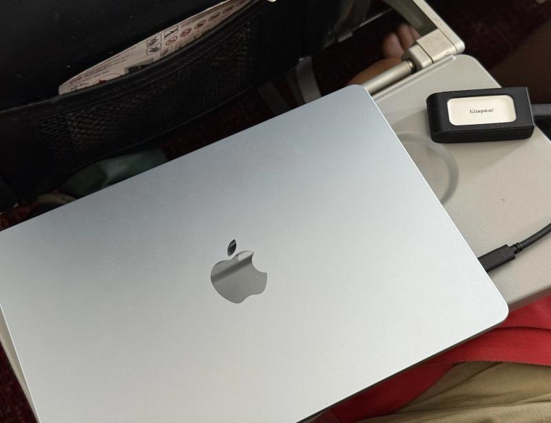 danh gia MacBook Air m4 anh 4