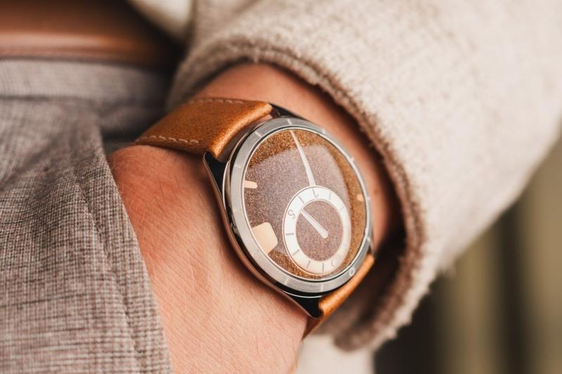 On Wrist,  dong ho On Wrist,  On Wrist lifestyle,  dong ho tuan,  Ressence anh 3