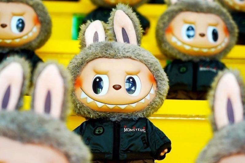 Labubu,  Molly,  Pop Mart,  Lisa,  BlackPink,  Lisa Labubu,  gia Labubu anh 1