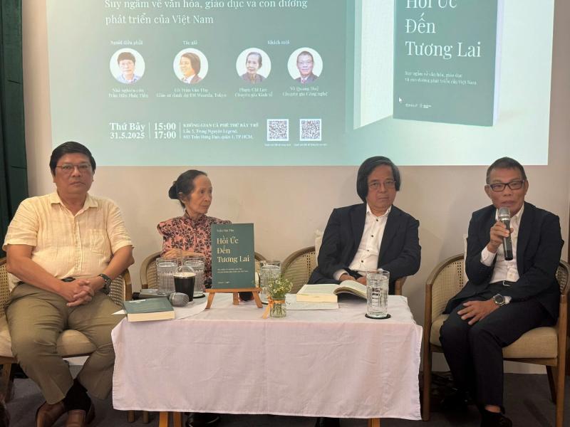 Hoi uc den tuong lai anh 1