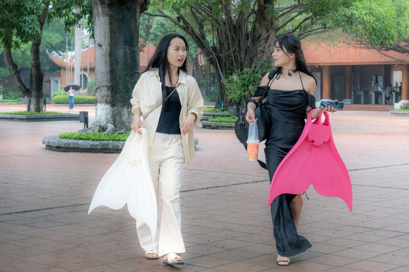 co giao lam tien ca anh 1