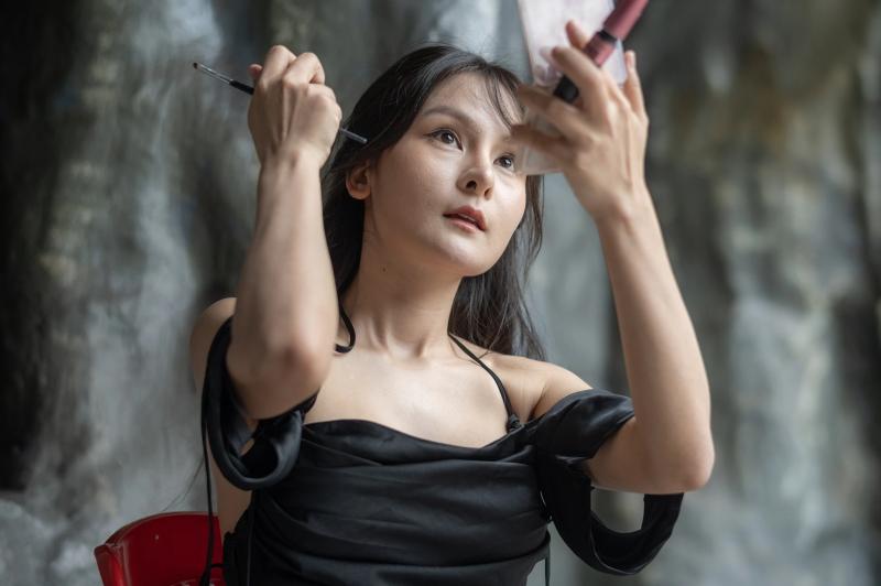 co giao lam tien ca anh 3