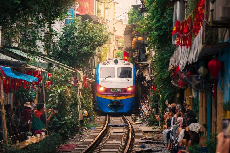 du lich tau hoa anh 1