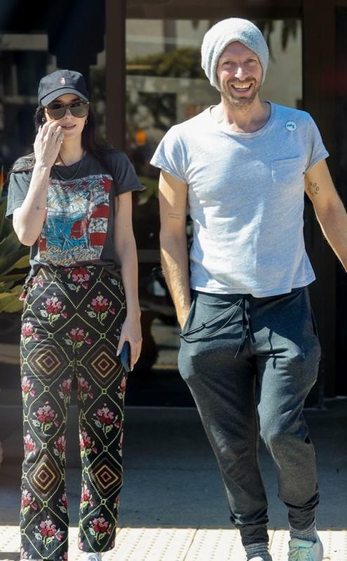 Dakota Johnson,  Chris Martin anh 6