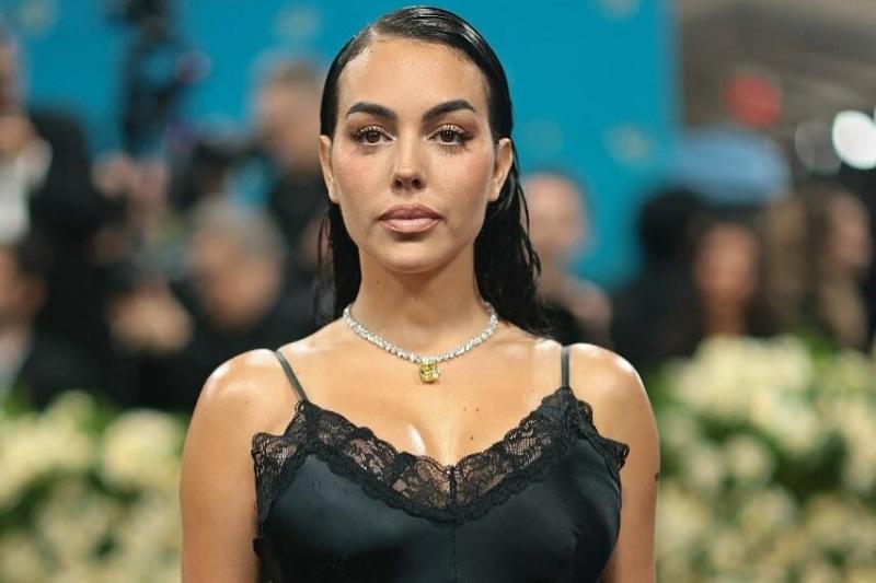 Ronaldo,  CR7,  ban gai Ronaldo,  Georgina Rodriguez,  Hermes,  Hermes Birkin,  YouTuber anh 4