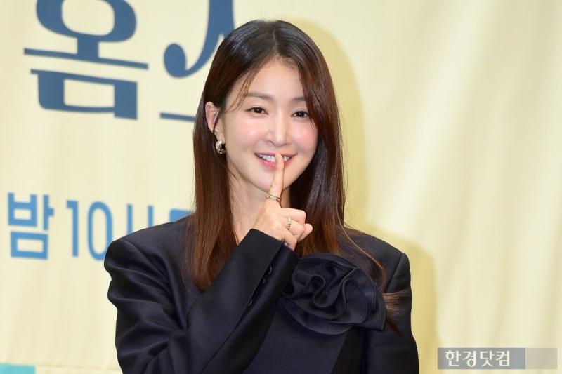 Lee Si Young anh 1