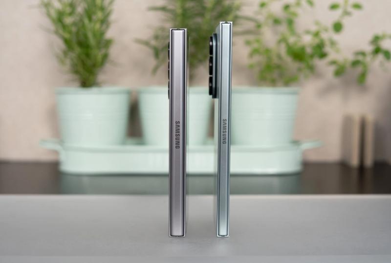 su kien Samsung Galaxy,  Samsung Galaxy Z Fold7,  Samsung Galaxy Z Flip7,  smartphone gap Samsung anh 3
