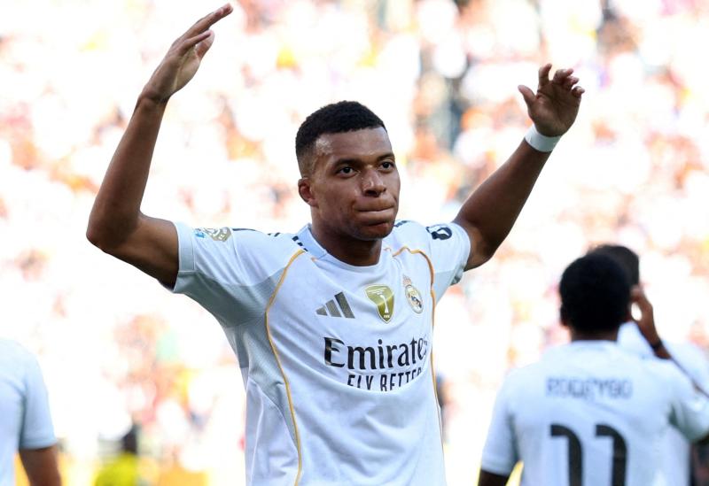 Mbappe bi phat anh 1