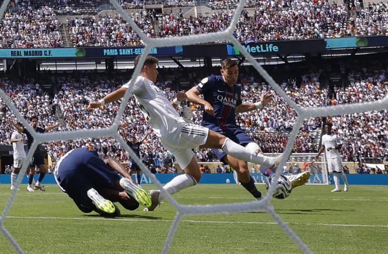 Real vs PSG anh 1