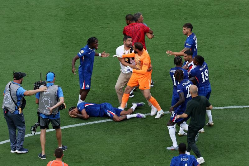 Chelsea dau PSG anh 2