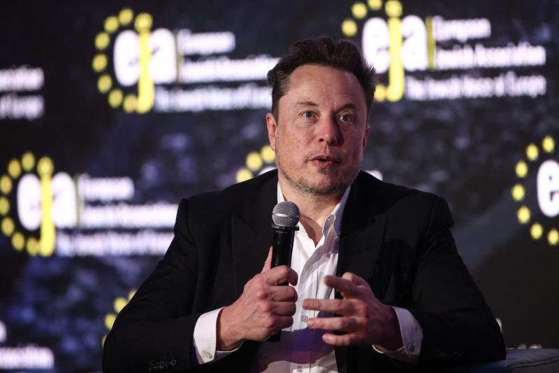 Elon Musk ngat Starlink anh 1