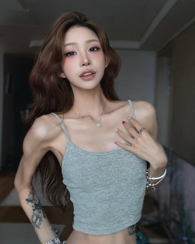 Choi Jun Hee,  Choi Jin Sil,  sao Han anh 1