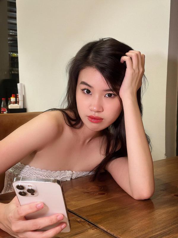 Phao,  em xinh say hi anh 10