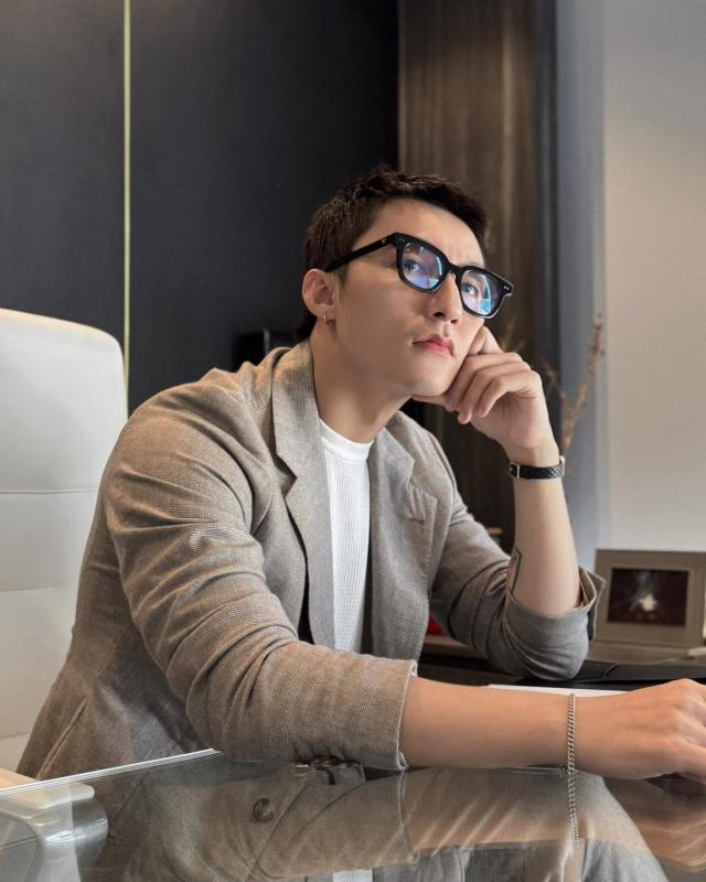 Son Tung anh 6