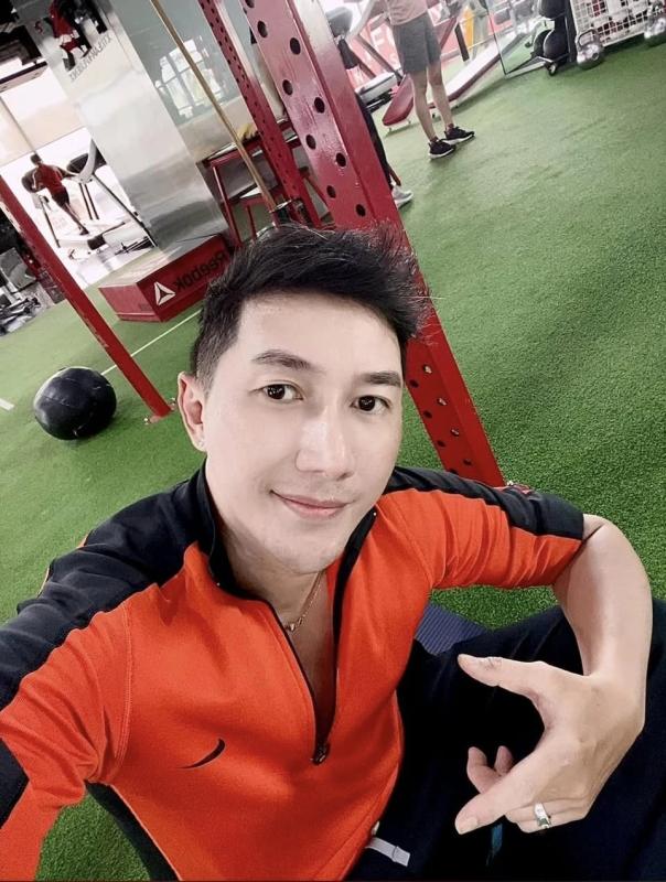 nam phong,  nguoi mau nam phong,  nam phong mat,  ca mau anh 6