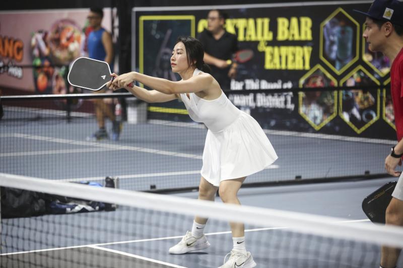 danh pickleball voi sep anh 4