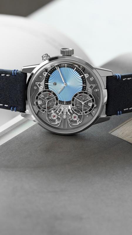 dong ho tuan,  on wrist,  Khuon mat 25.000 USD,  Louis Erard, anh 6