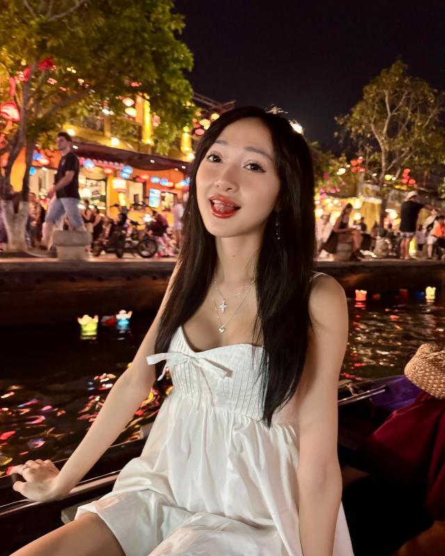 clara dao nang nguc anh 5