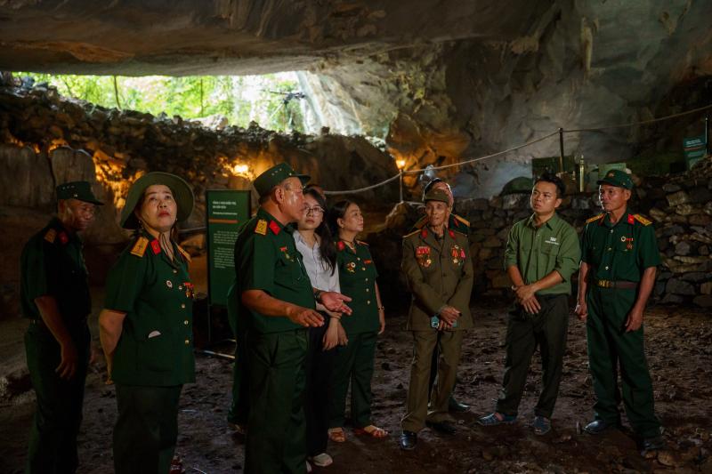 Hang Chỉ Huy ảnh 5 Hang Chi Huy anh 5