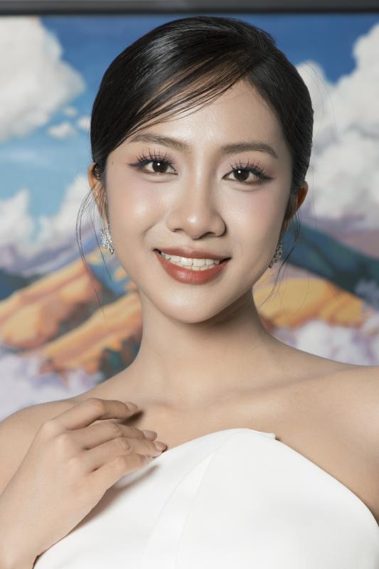 truc linh,  hoa hau truc linh,  a hau van nhi anh 10