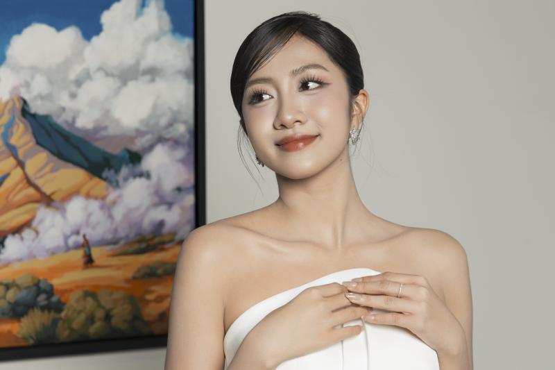 truc linh,  hoa hau truc linh,  a hau van nhi anh 9