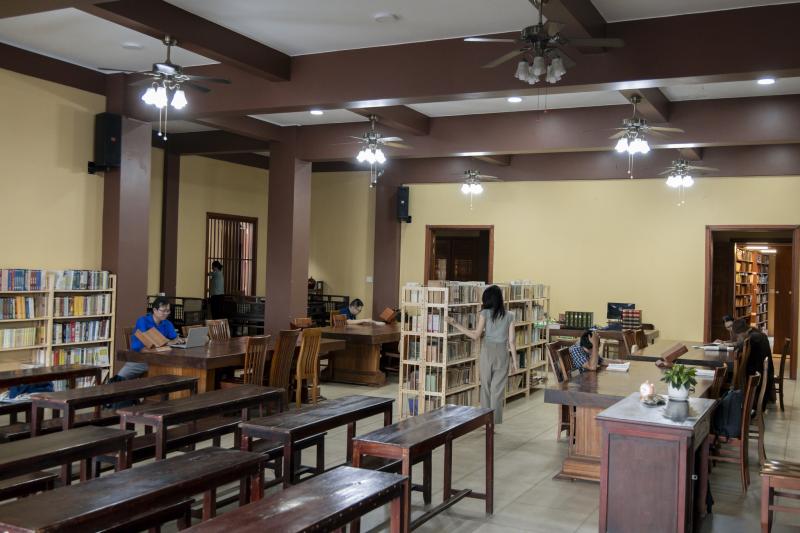 Thu vien Hue Quang anh 3