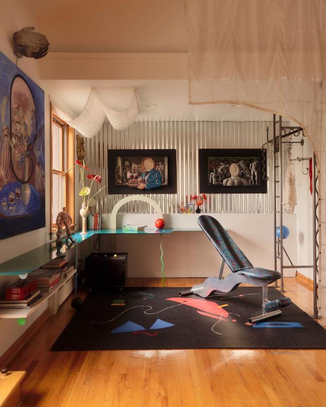 cung dien phu vai,  cung dien Brooklyn,  nghe si My,  Julio Torres anh 8