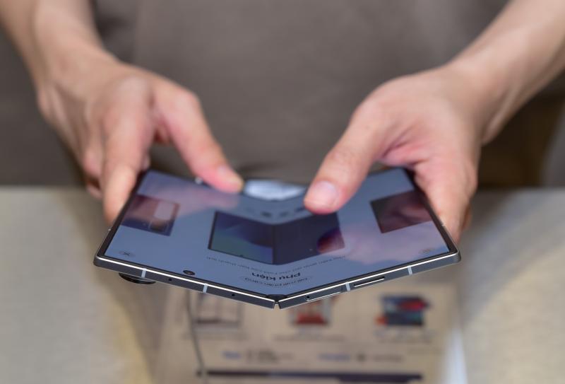 Samsung anh 9