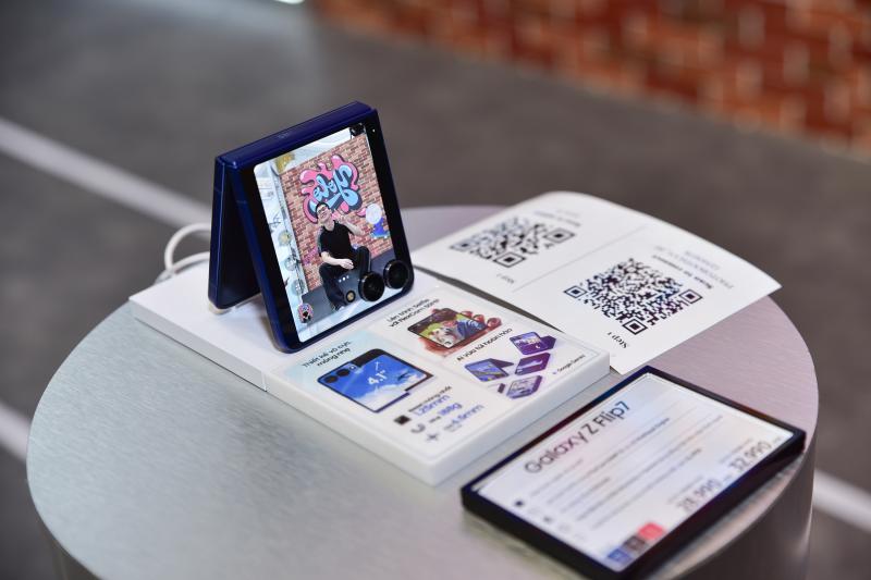 Samsung anh 17