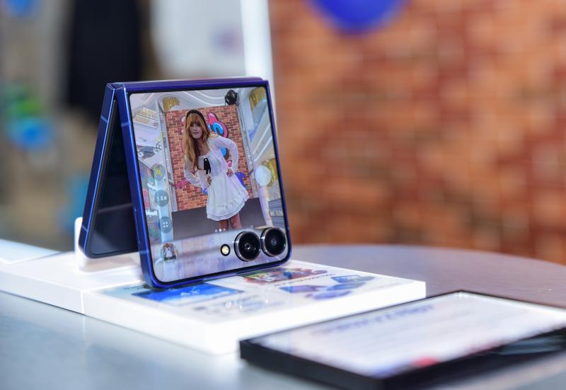 Samsung anh 16
