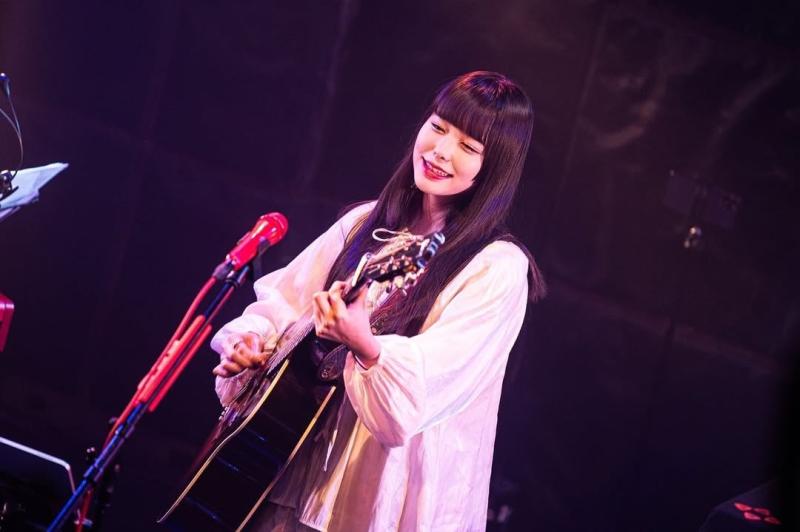 Phuong My Chi anh 9