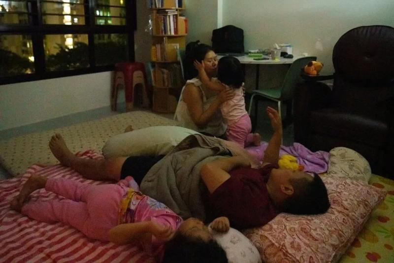 ngu chung voi con anh 4