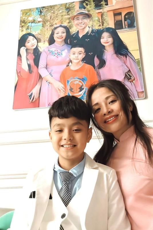 gia dinh con 2 nguoi anh 3
