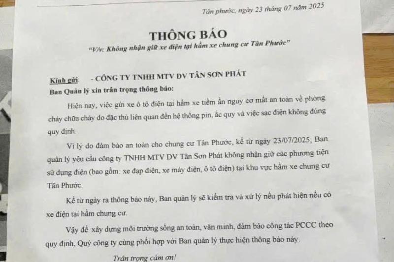 xe dien o chung cu anh 1