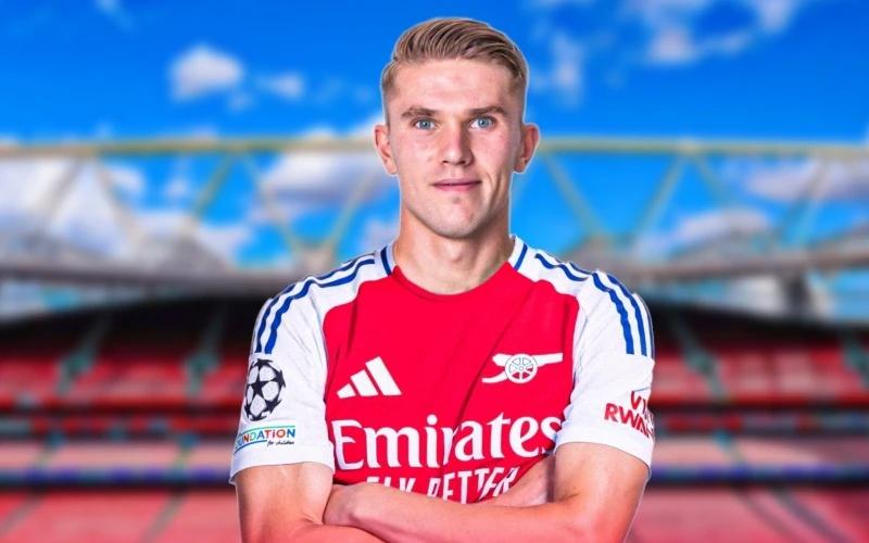 Doi hinh trong mo Arsenal anh 10