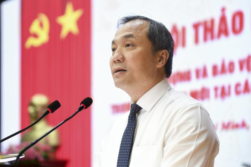 tap chi cong san anh 2