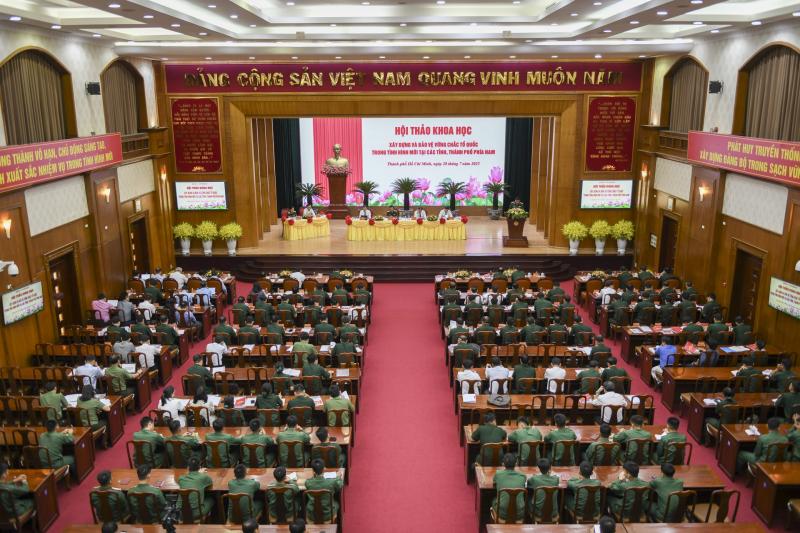 tap chi cong san anh 1